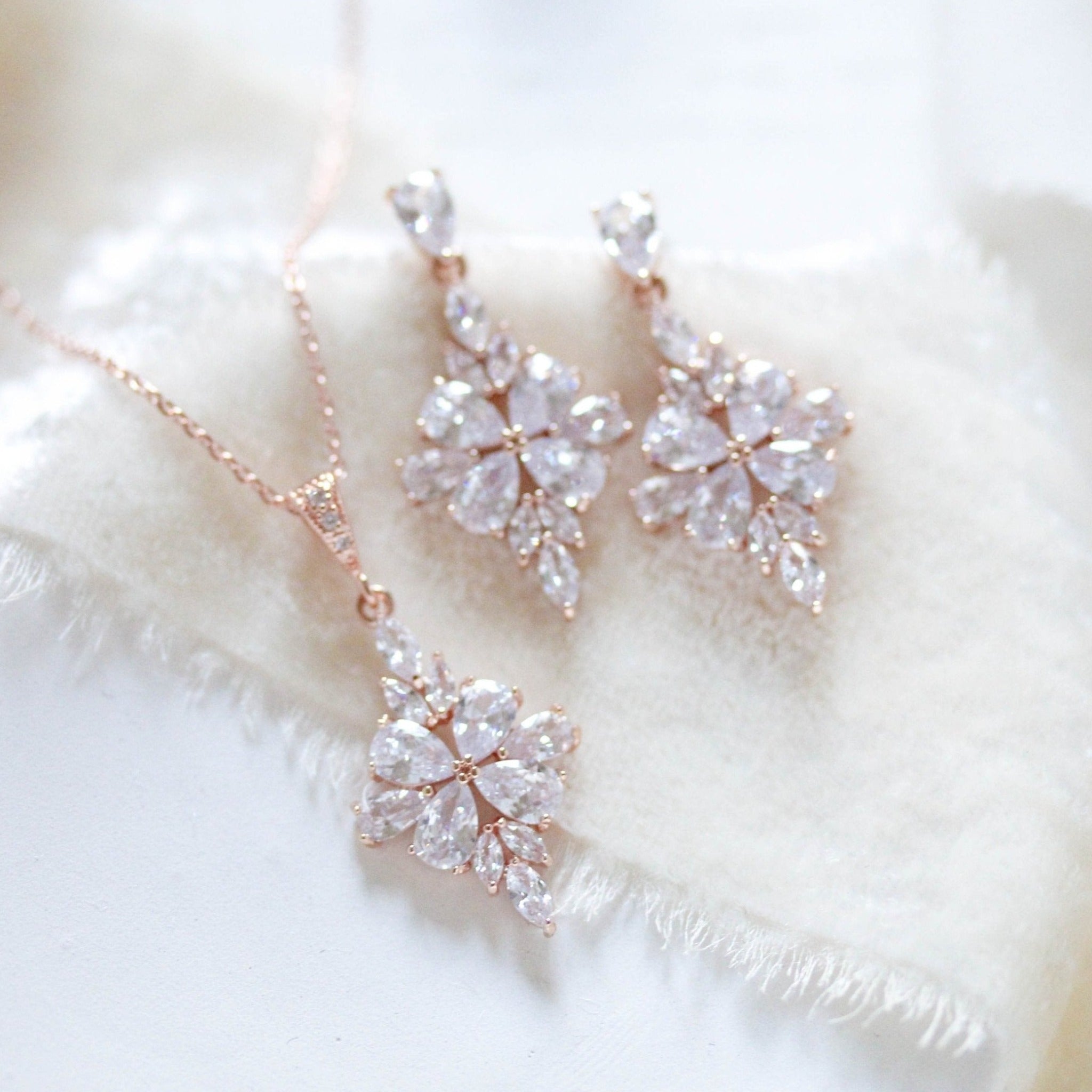 Simple rose gold bridal or bridesmaid jewelry set - SUMMER – Treasures ...