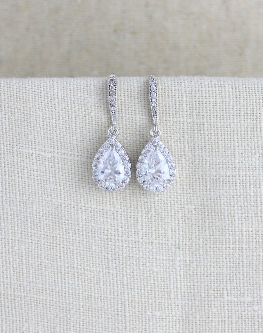 Simple rose gold crystal drop bridal earrings - NORAH - Treasures by Agnes