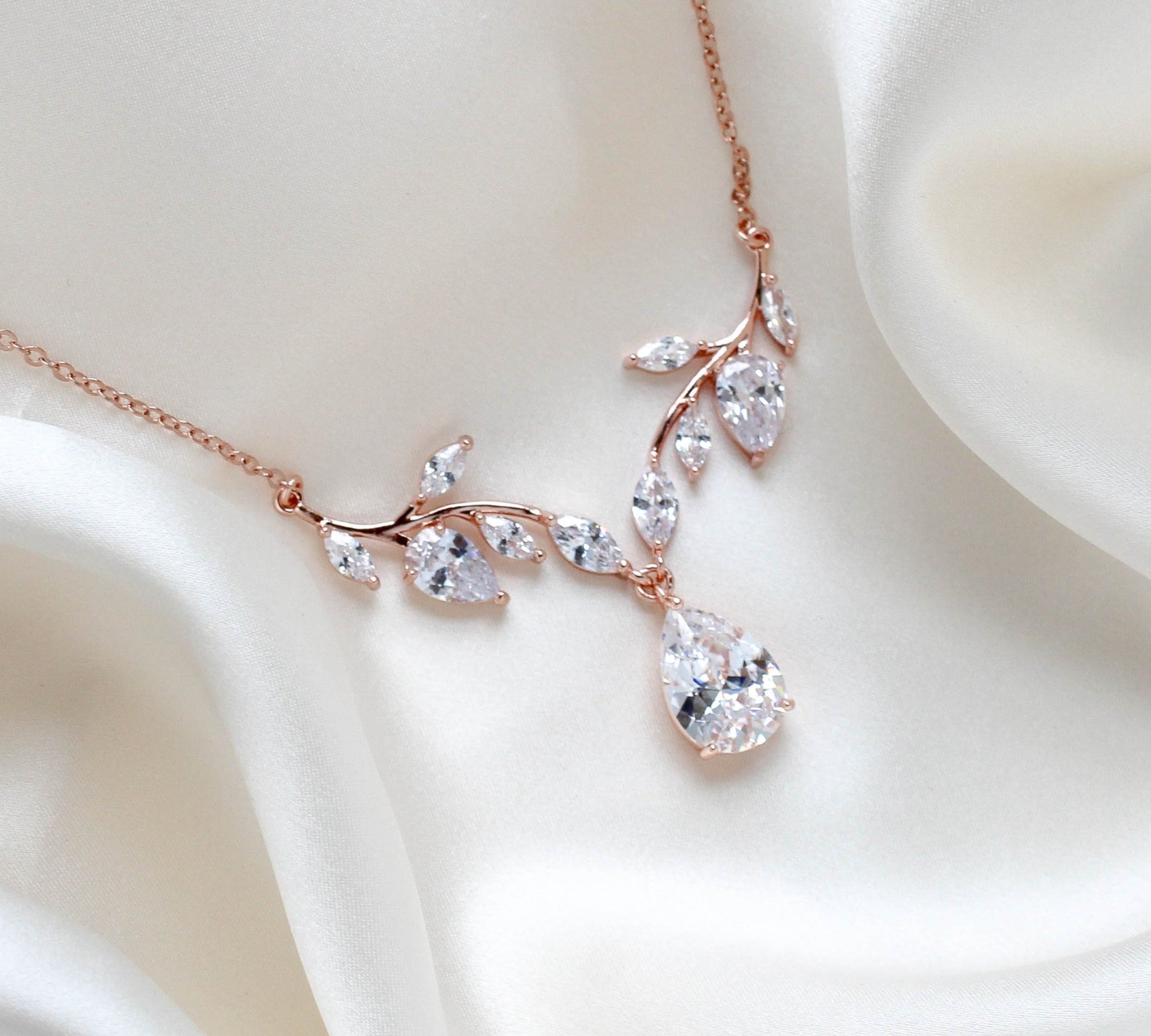 Simple rose gold cubic zirconia bridal necklace - APRILLE - Treasures by Agnes