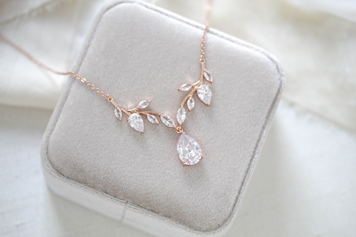 Simple rose gold cubic zirconia bridal necklace - APRILLE - Treasures by Agnes