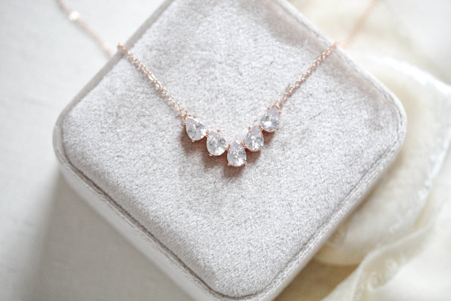Teardrop cubic zirconia necklace - GEMMA - Treasures by Agnes