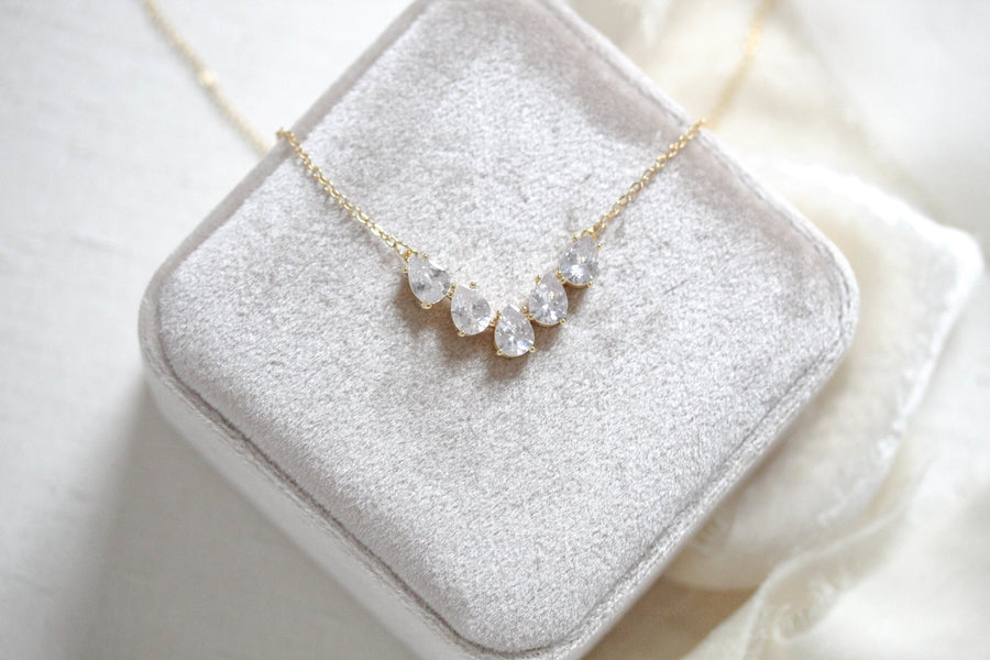 Teardrop cubic zirconia necklace - GEMMA - Treasures by Agnes