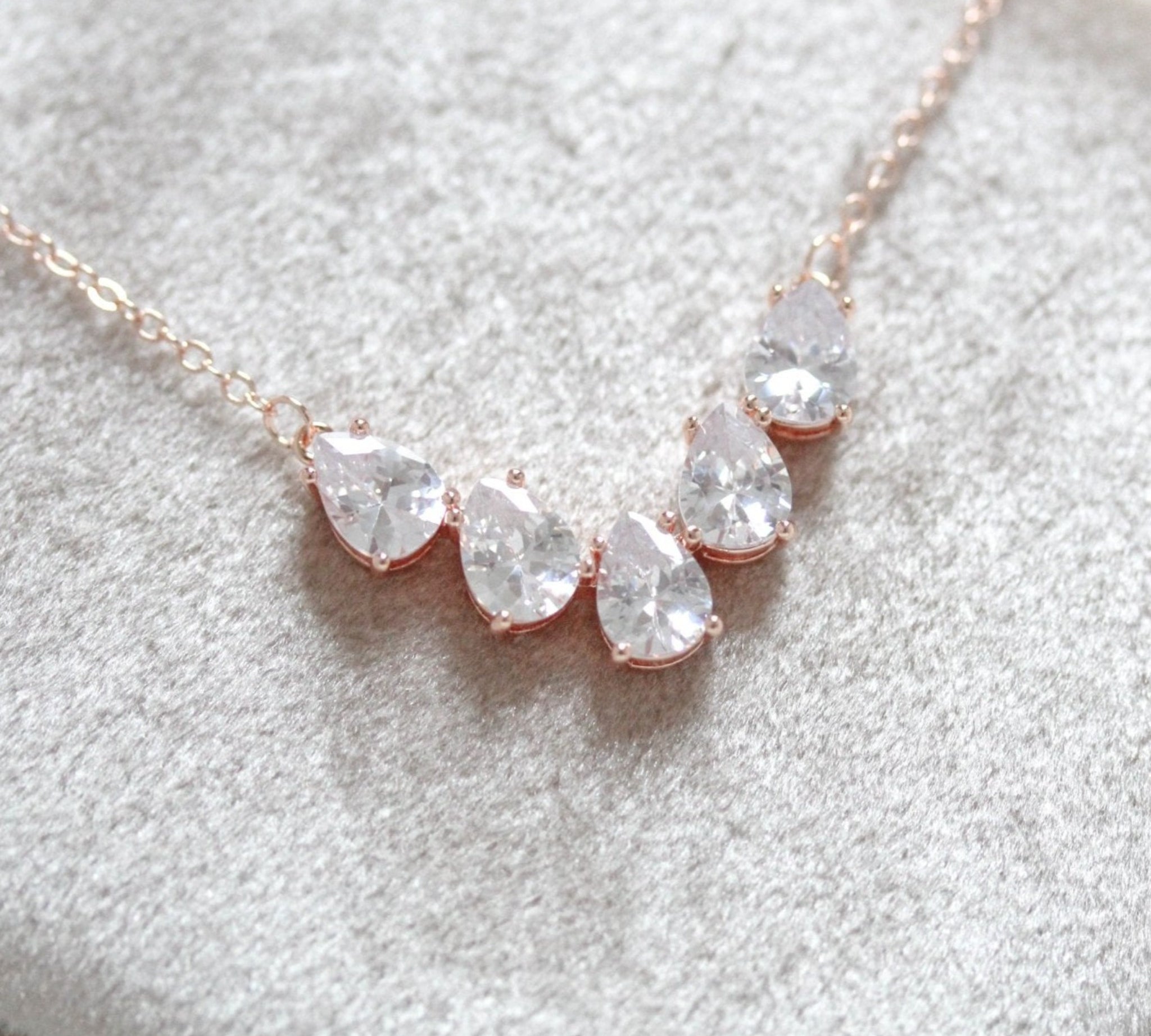 Teardrop cubic zirconia necklace - GEMMA - Treasures by Agnes