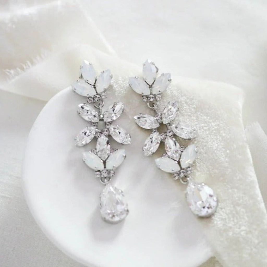 VERA Bridal statement earrings - Treasures by Agnes