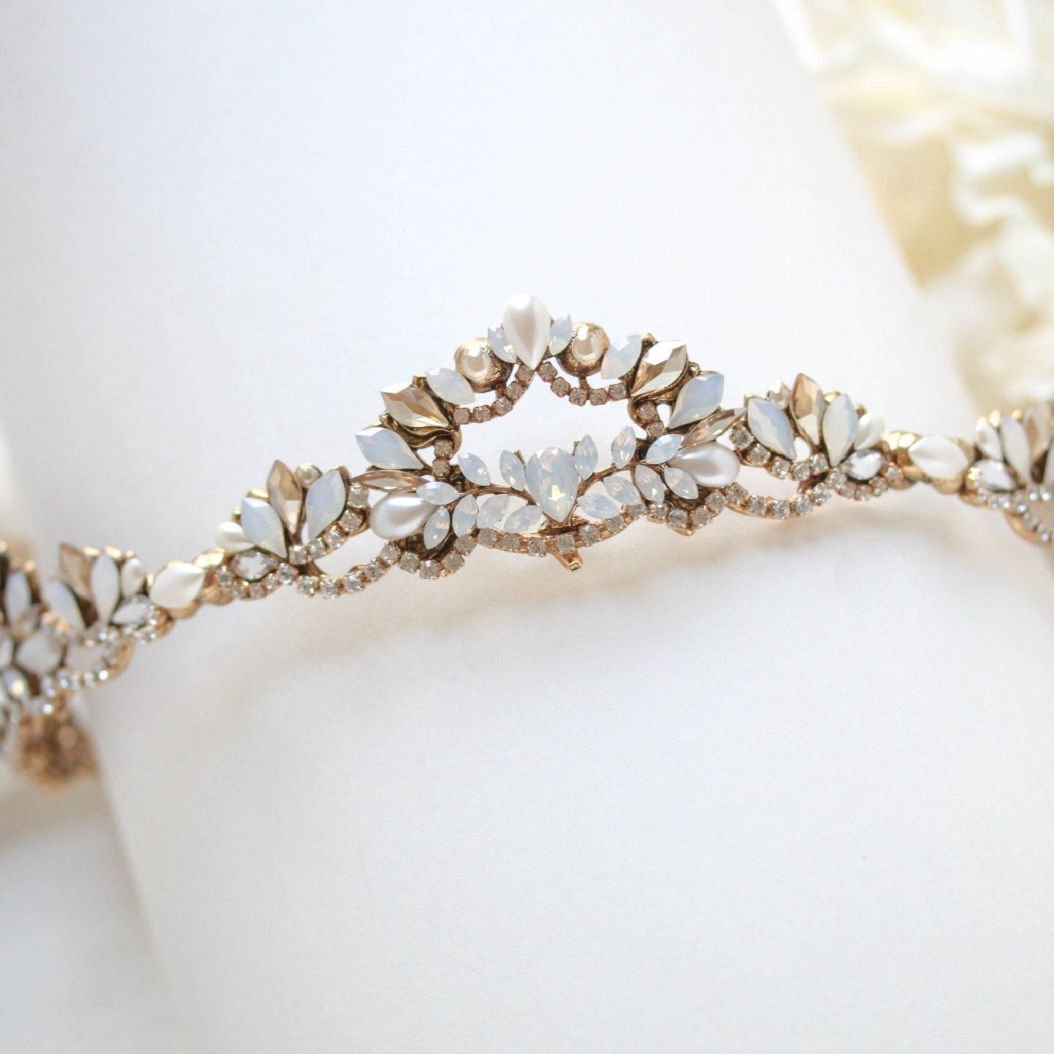 Vintage inspired Bridal tiara - TESSA - Treasures by Agnes