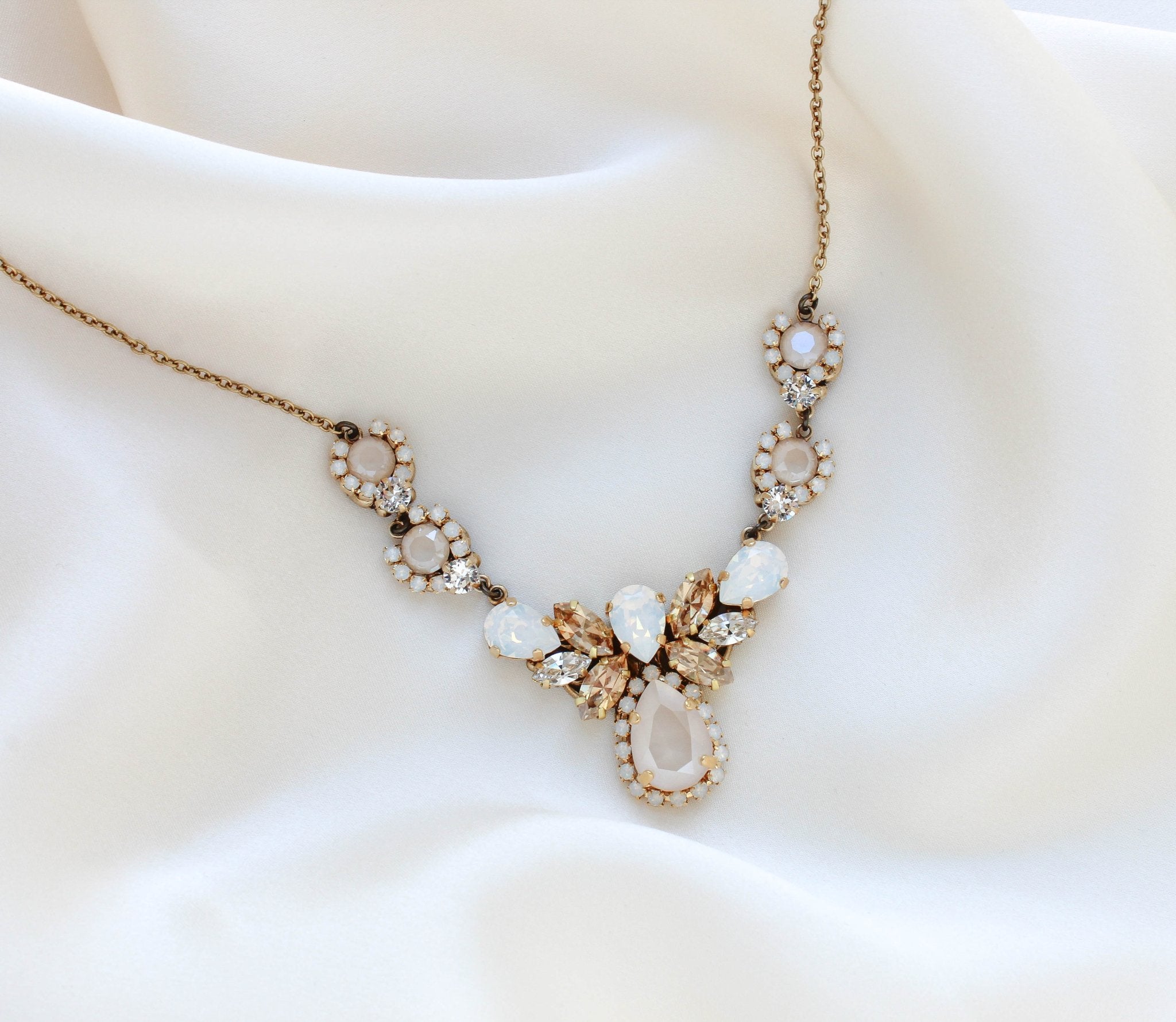 Vintage inspired crystal Wedding necklace - BAILEY - Treasures by Agnes