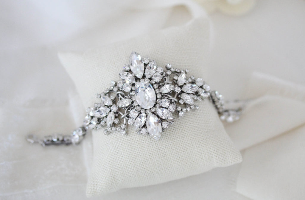 Vintage style crystal Bridal bracelet - CARMEN - Treasures by Agnes