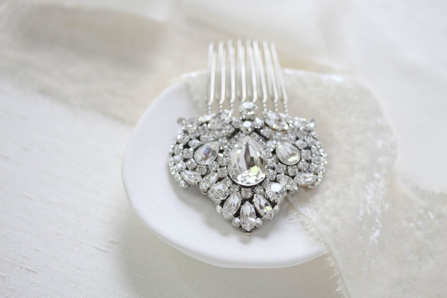 Vintage style Crystal Bridal hair comb - TATIANA - Treasures by Agnes