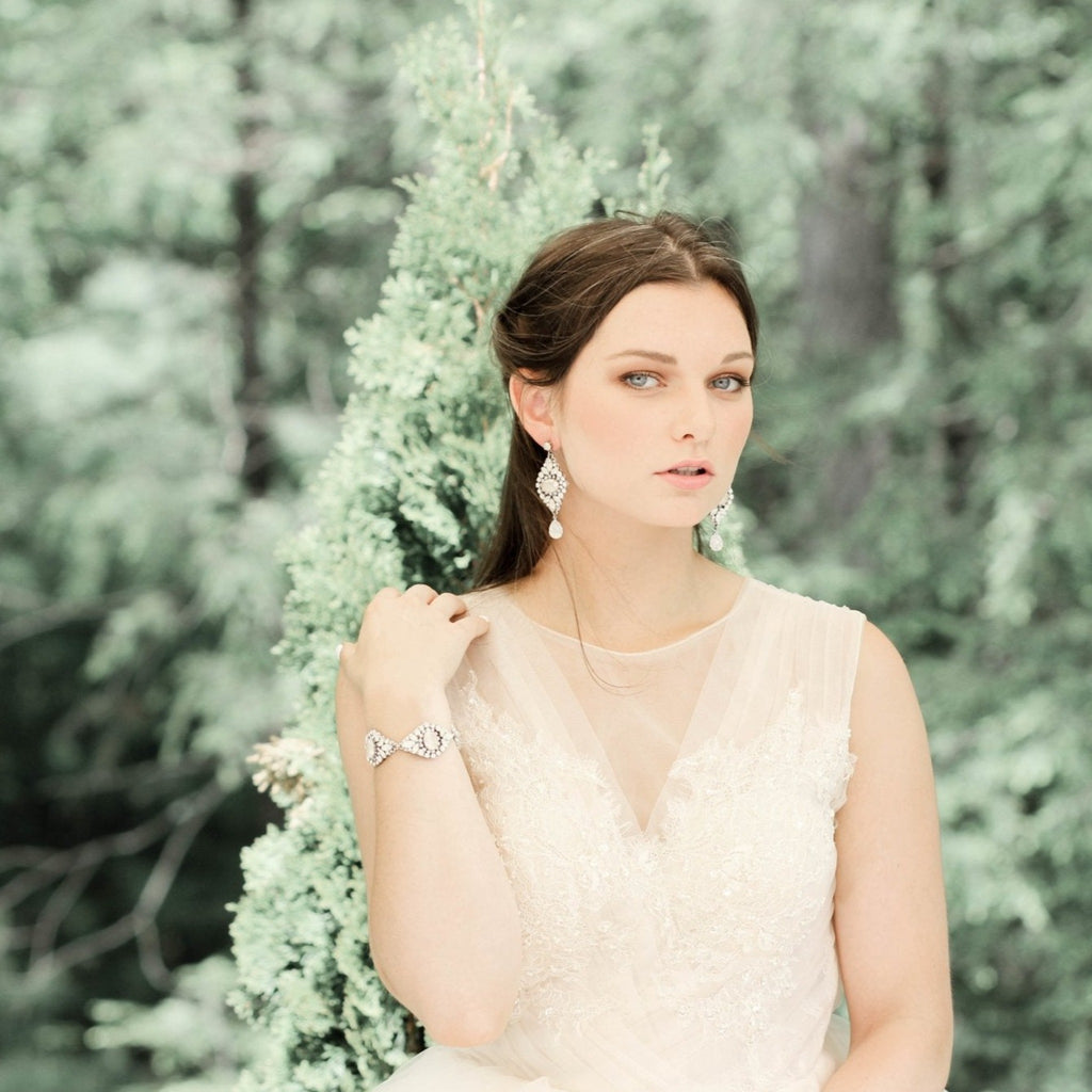 Vintage style Ivory cream and white opal crystal Bridal bracelet - MONIQUE - Treasures by Agnes