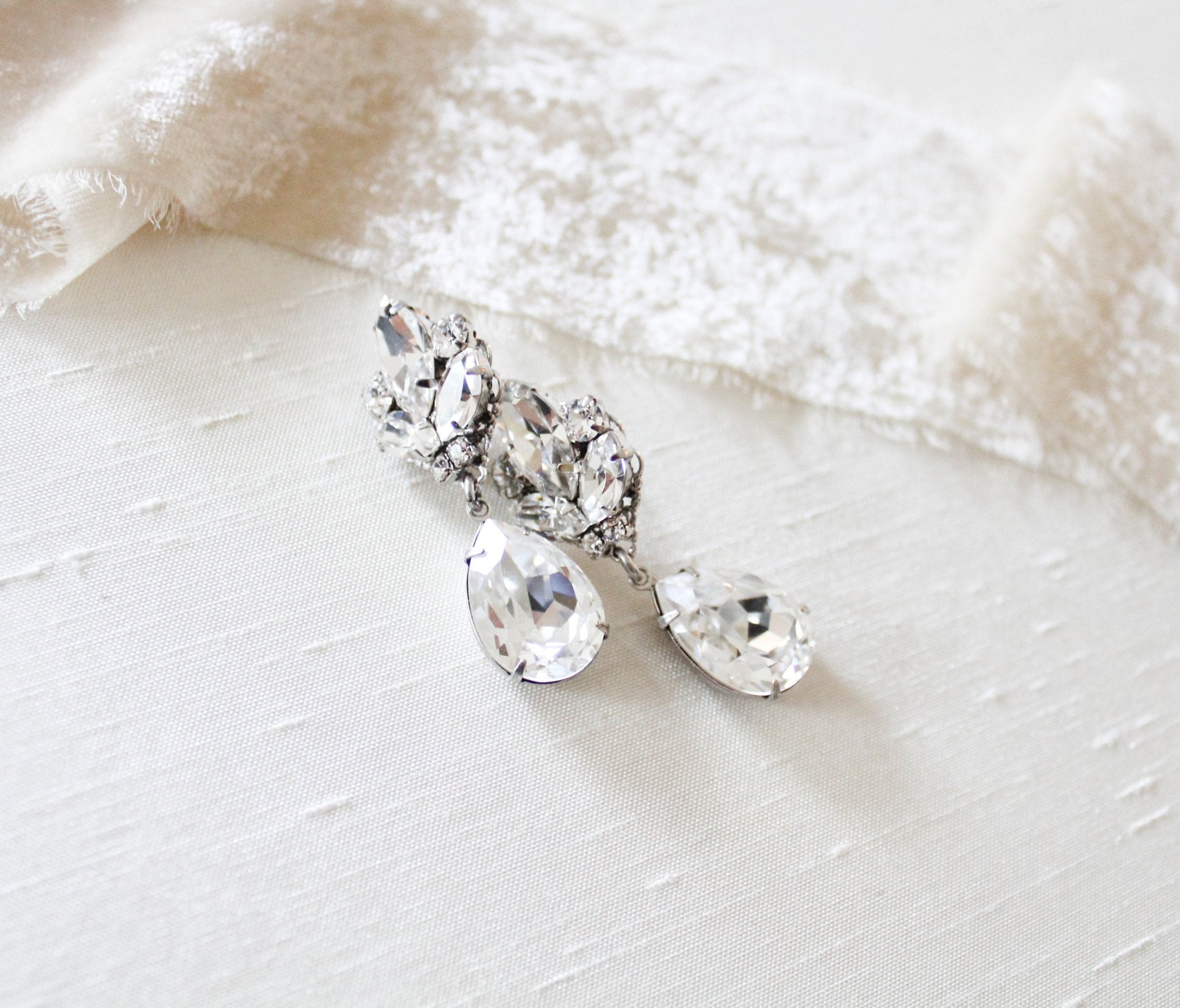 Vintage style teardrop stud Crystal earrings - DAPHNE - Treasures by Agnes