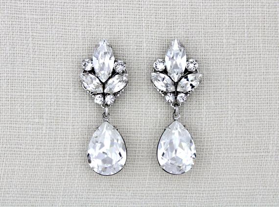 Vintage style teardrop stud Crystal earrings - DAPHNE - Treasures by Agnes