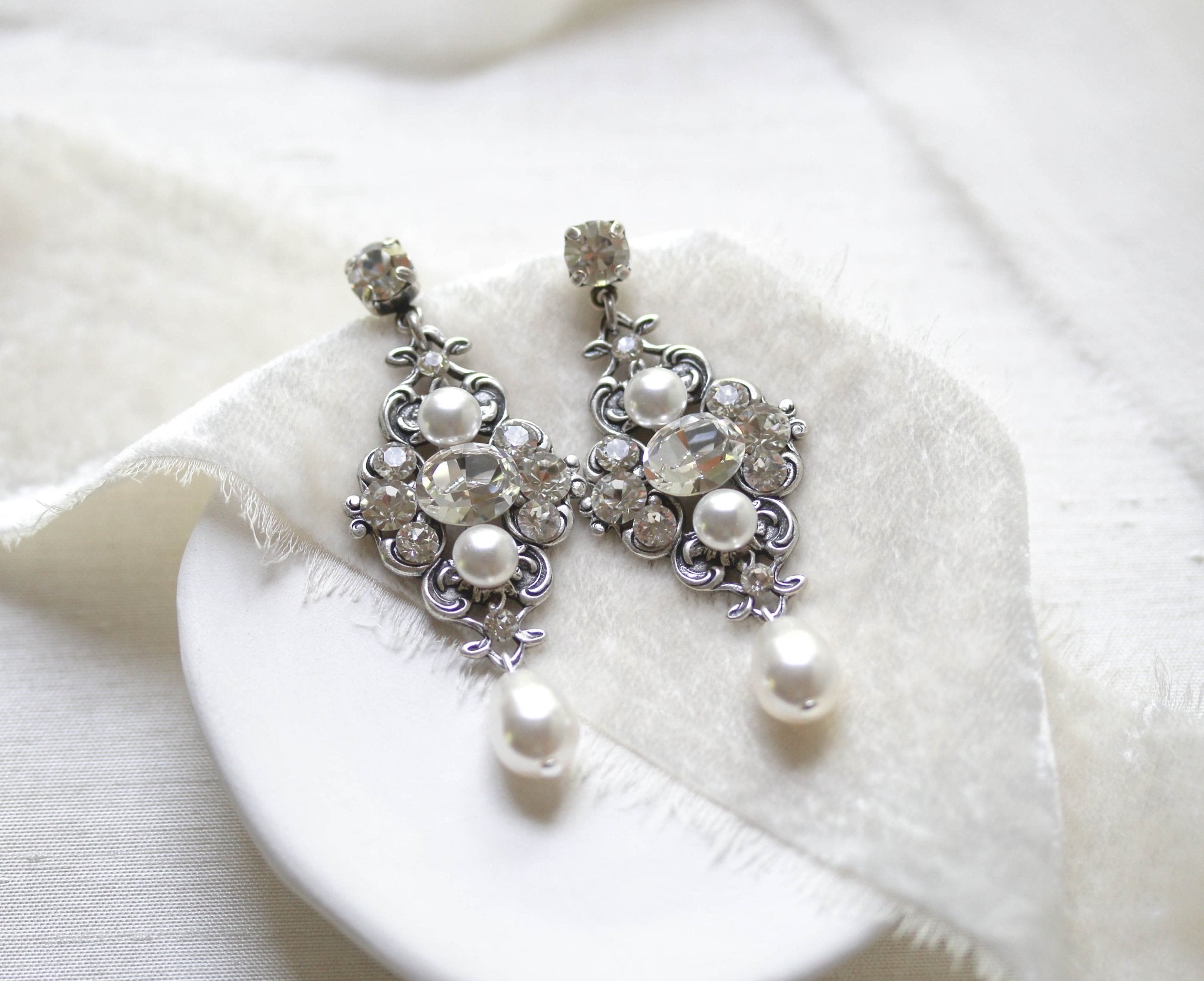 Vintage style Wedding earrings with Austrian crystals - ASHLYN - Treasures by Agnes