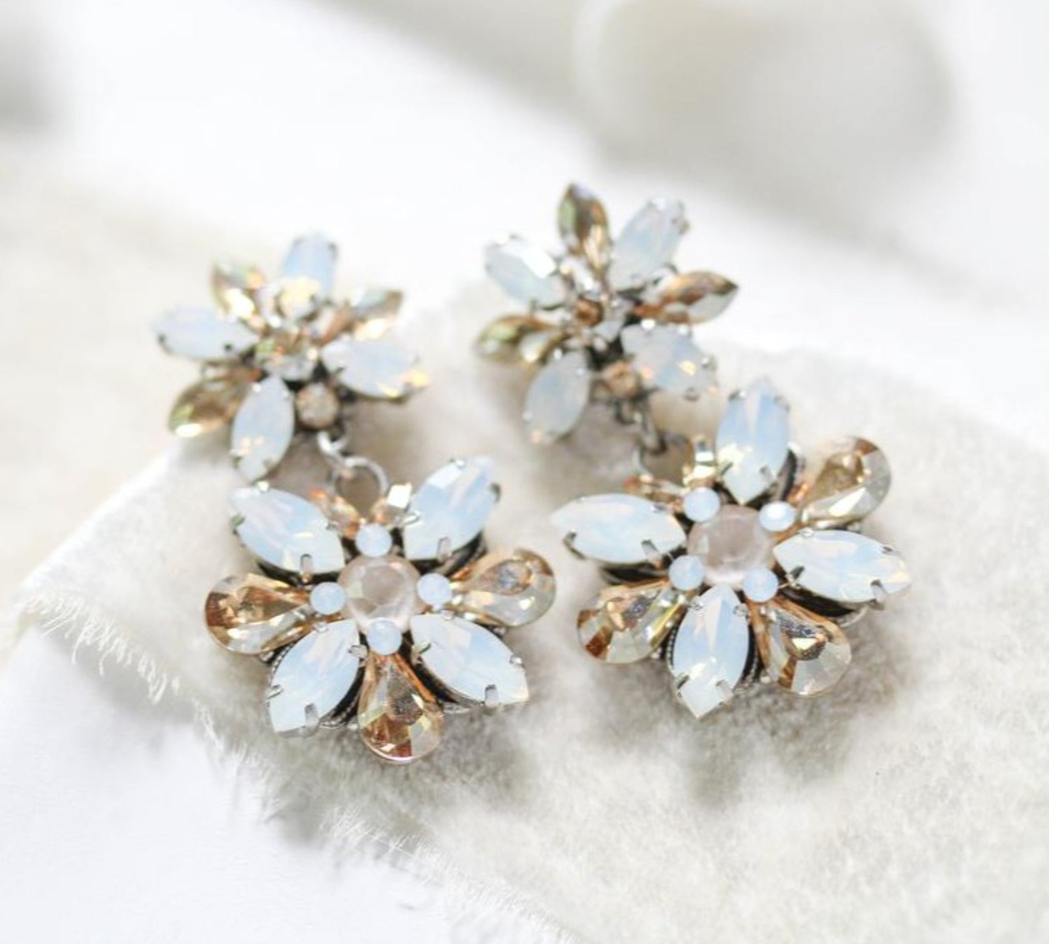 Vintage style White opal crystal Bridal earrings - BERTA - Treasures by Agnes