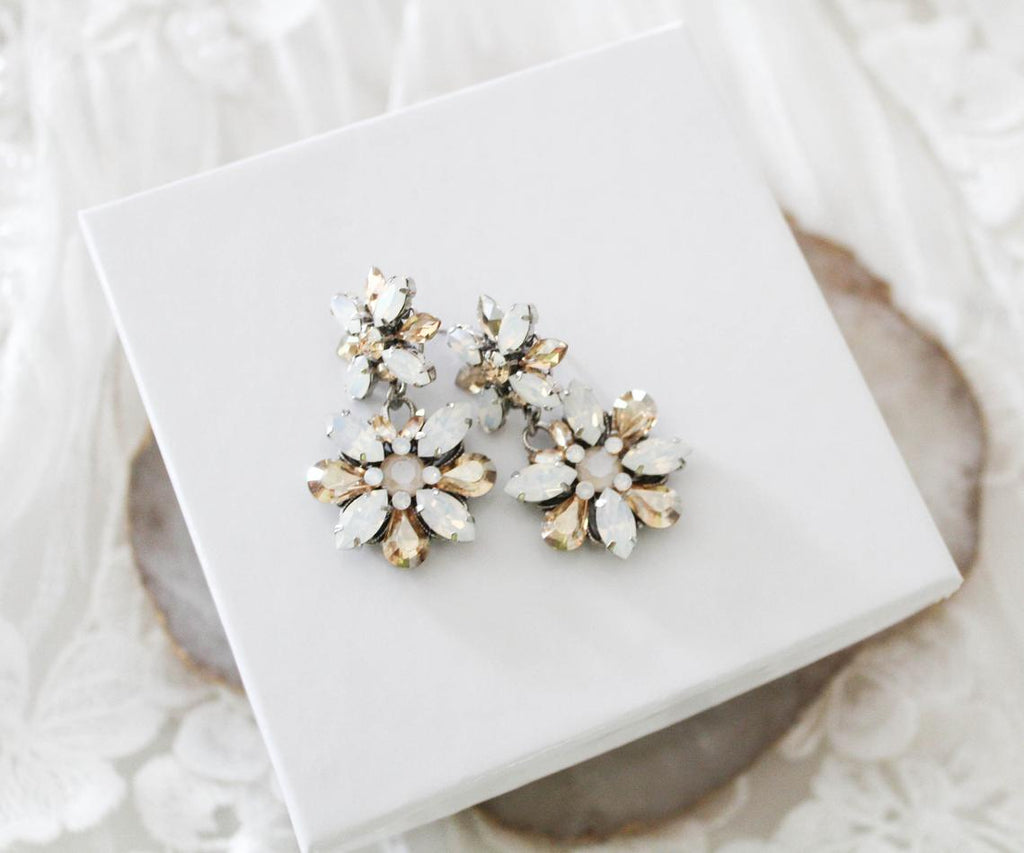Vintage style White opal crystal Bridal earrings - BERTA - Treasures by Agnes